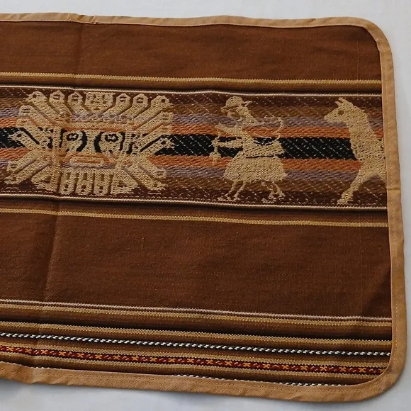 Woven Bolivian Table Runner - Picture 5 of 16